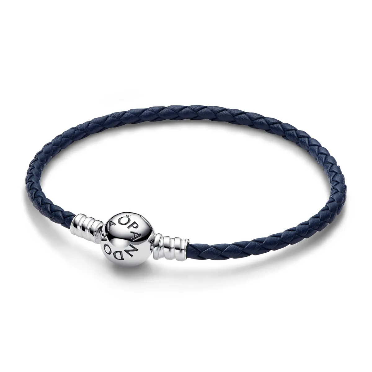 PANDORA - Brazalete Pandora Moments Cuero Trenzado Azul con Cierre Redondo Plata Esterlina