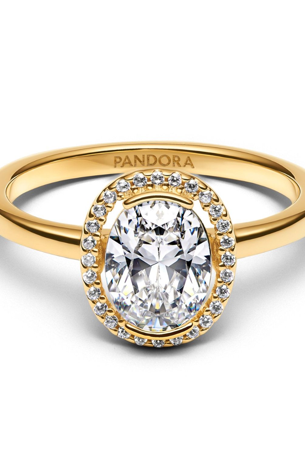 PANDORA - Anillo Pandora Halo Ovalado Brillante Recubrimiento en Oro