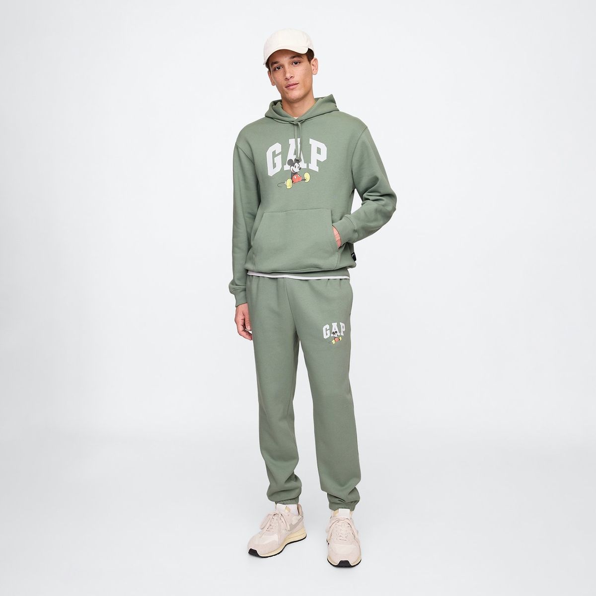 GAP - Jogger de Disney Hombre GAP