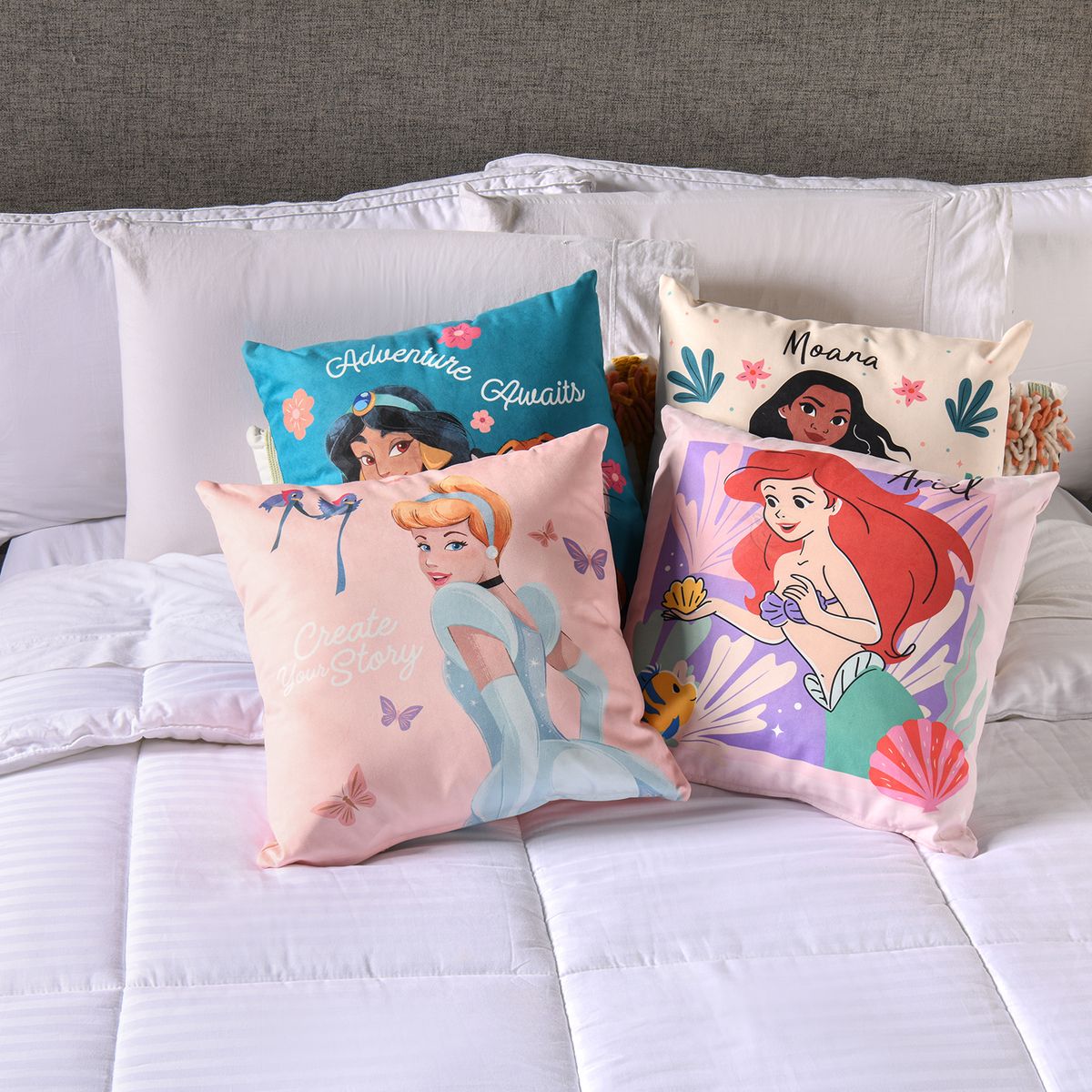 DISNEY - Cojin infantil PRINCESAS 45X45 cm