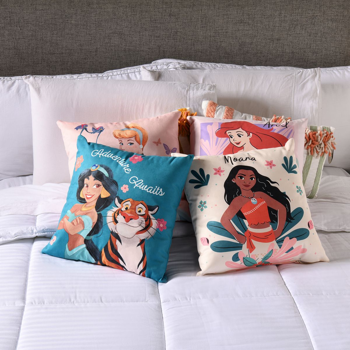 DISNEY - Cojin infantil PRINCESAS 45X45 cm