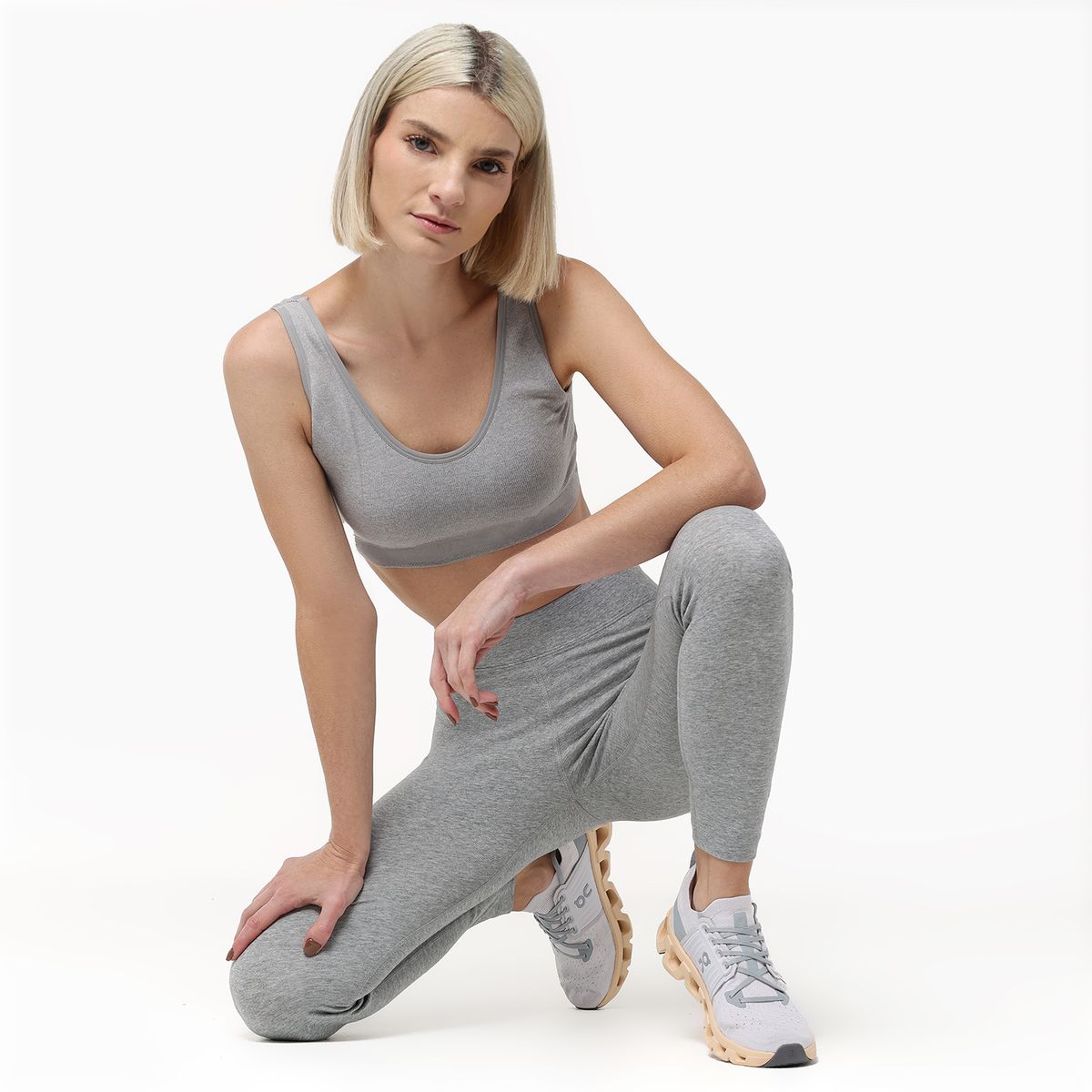 ON RUNNING - Tenis On running Mujer Running Cloudswift 4