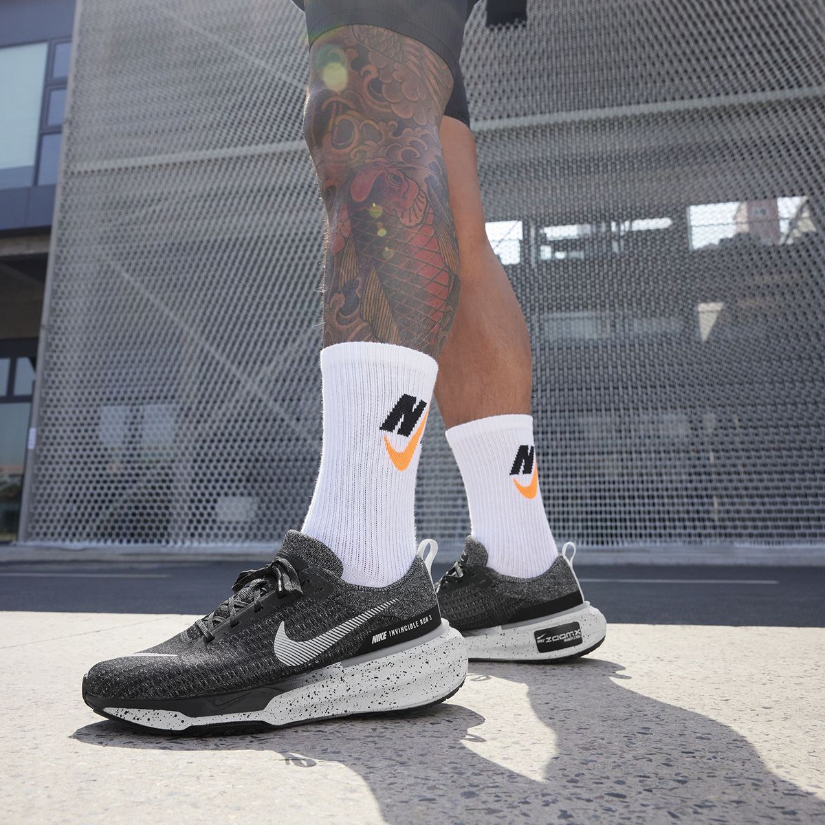 NIKE - Tenis Nike Hombre Running Zoomx Invincible Run Flyknit 3 Negro