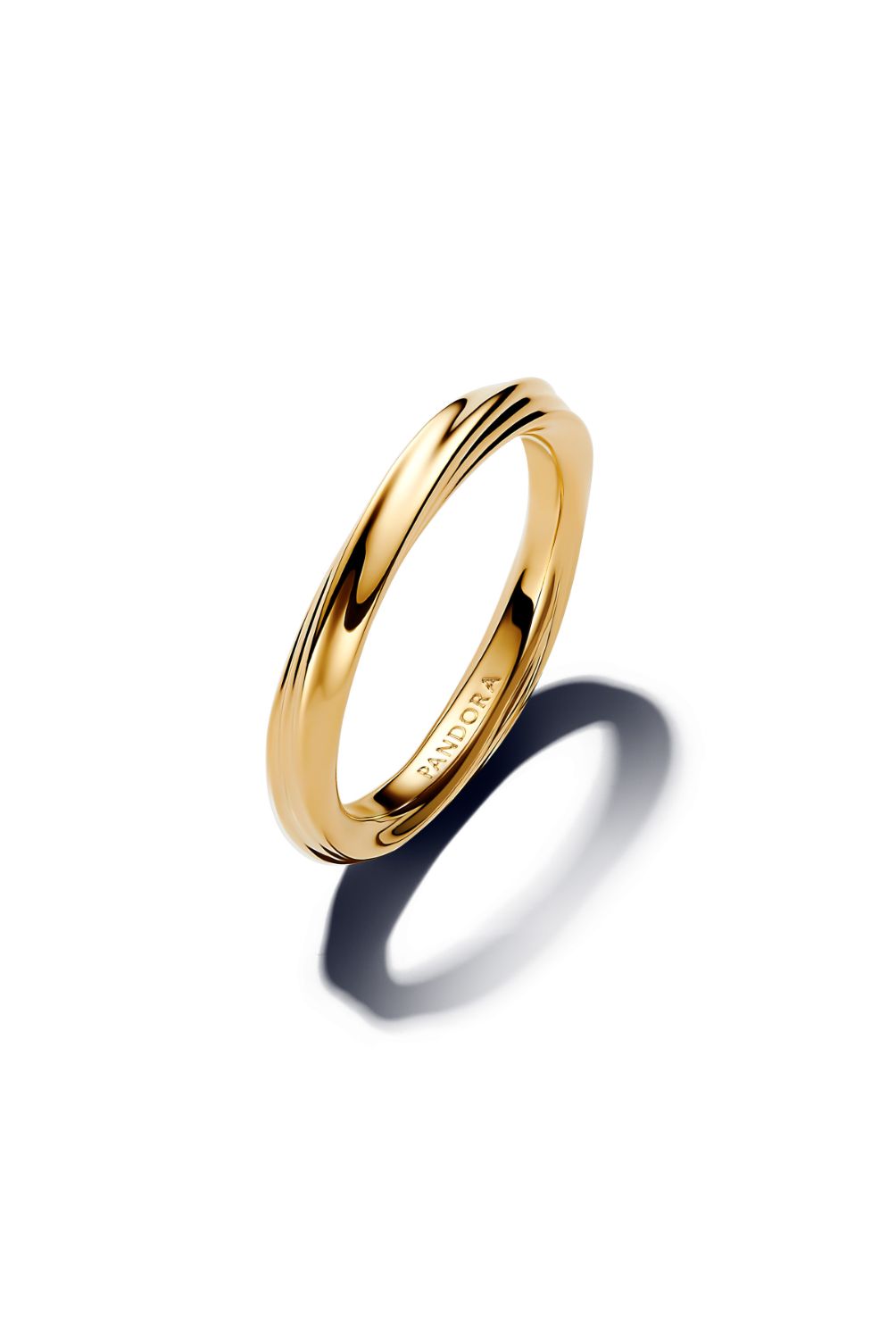 PANDORA - Anillo Pandora Torcido Recubrimiento en Oro