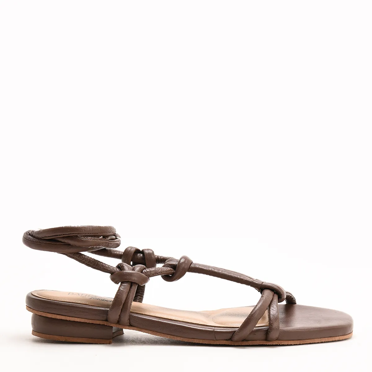 BAHIA MARIA X FALABELLA - Sandalias planas en cuero Mujer Bahía María X Falabella Cafés