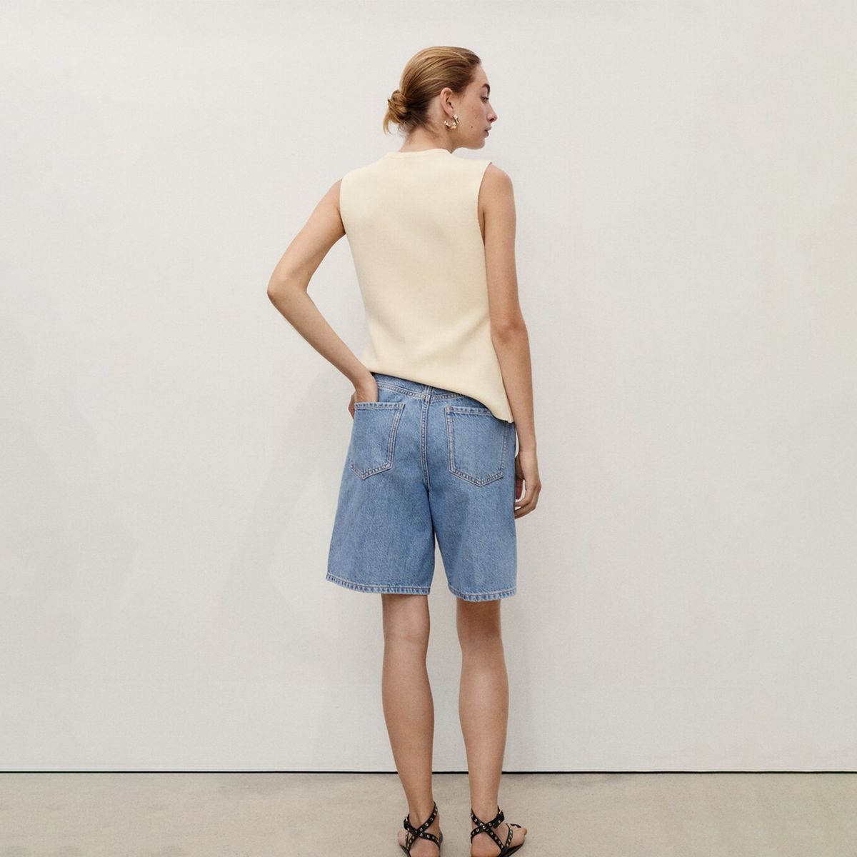 MANGO - Bermuda Mujer Tiro alto de Algodón MANGO 