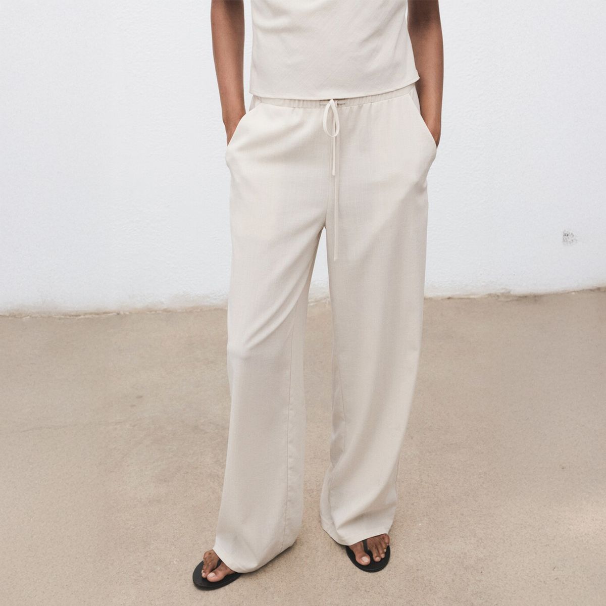 MANGO - Pantalón Recto Mujer Tiro medio MANGO