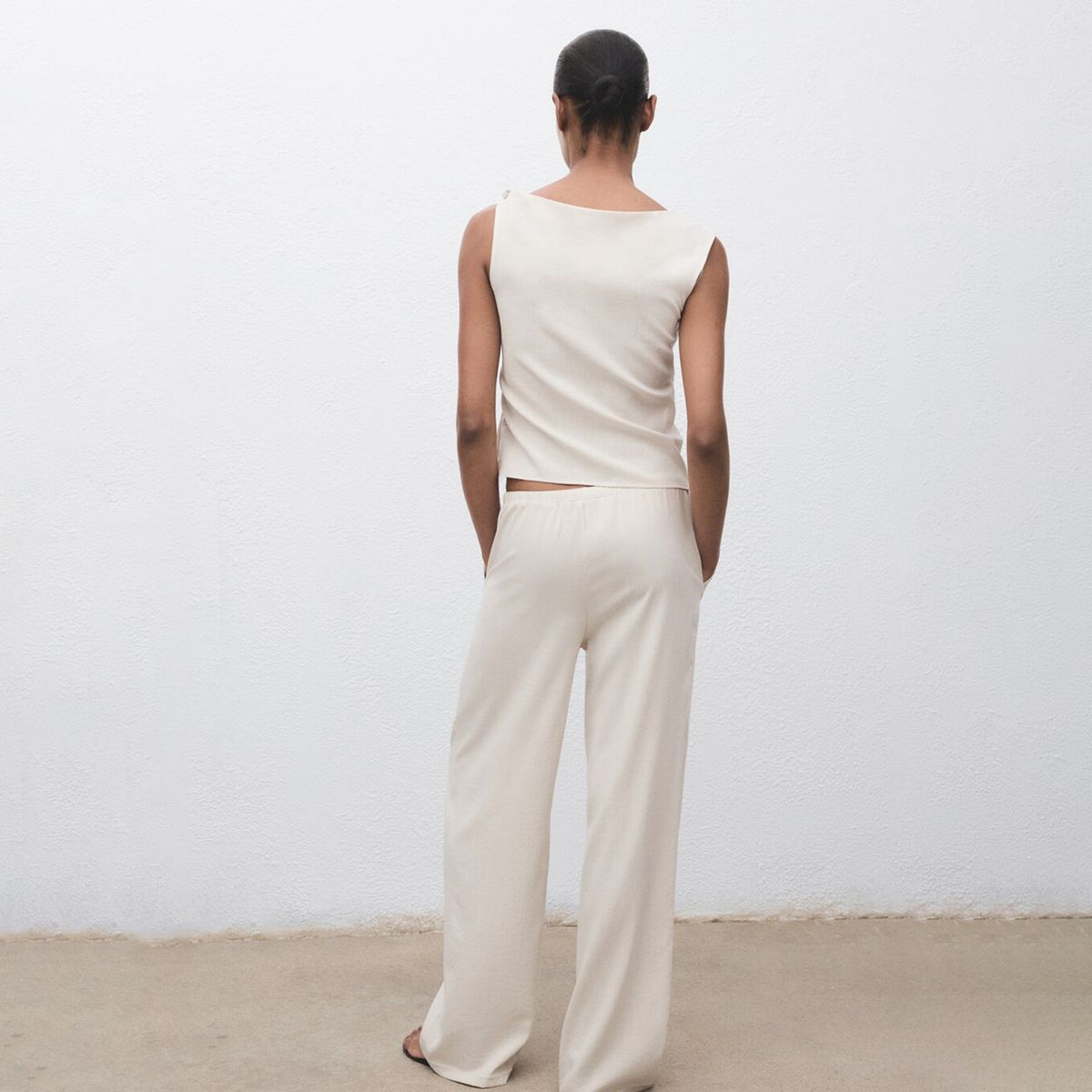 MANGO - Pantalón Recto Mujer Tiro medio MANGO