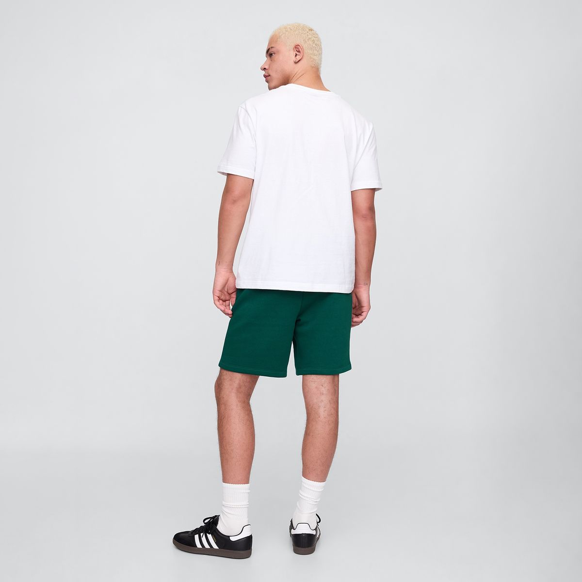 GAP - Bermuda Hombre con Logo de Algodón GAP