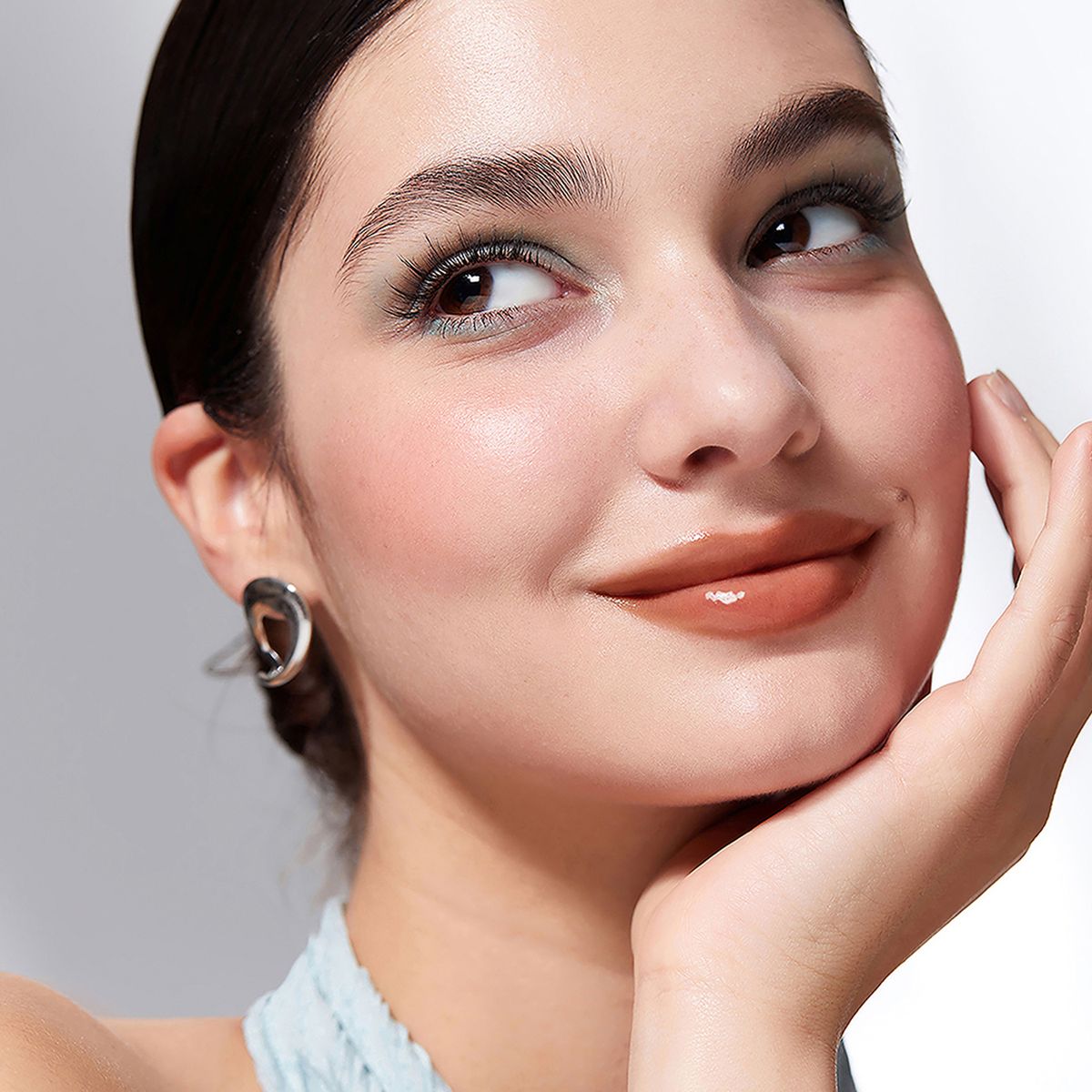 SHEGLAM - Labial Pout-Perfect Shine Lip Plumper-First Crush Sheglam 2 gr 