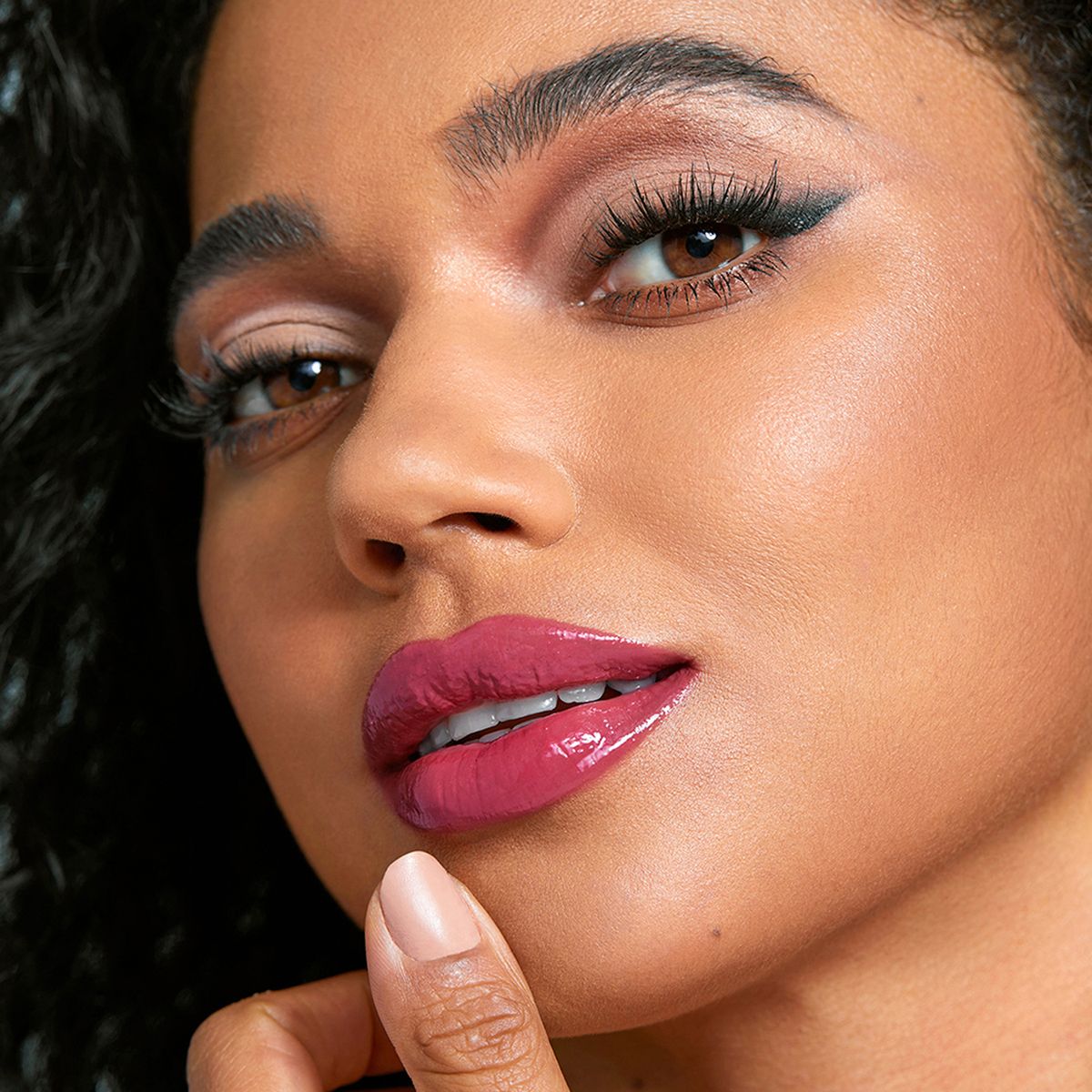 SHEGLAM - Labial Pout-Perfect Shine Lip Plumper-First Crush Sheglam 2 gr 