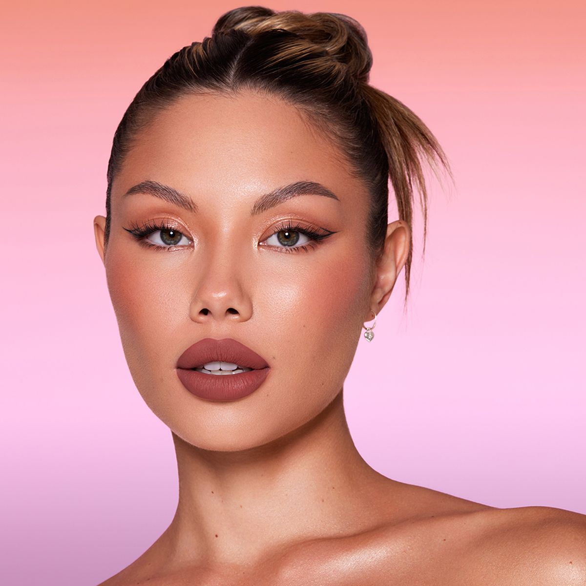 SHEGLAM - Delineador de labios Dynamatte Boom Long Lasting Matte Lipstick-High Key Sheglam 2,7 gr 