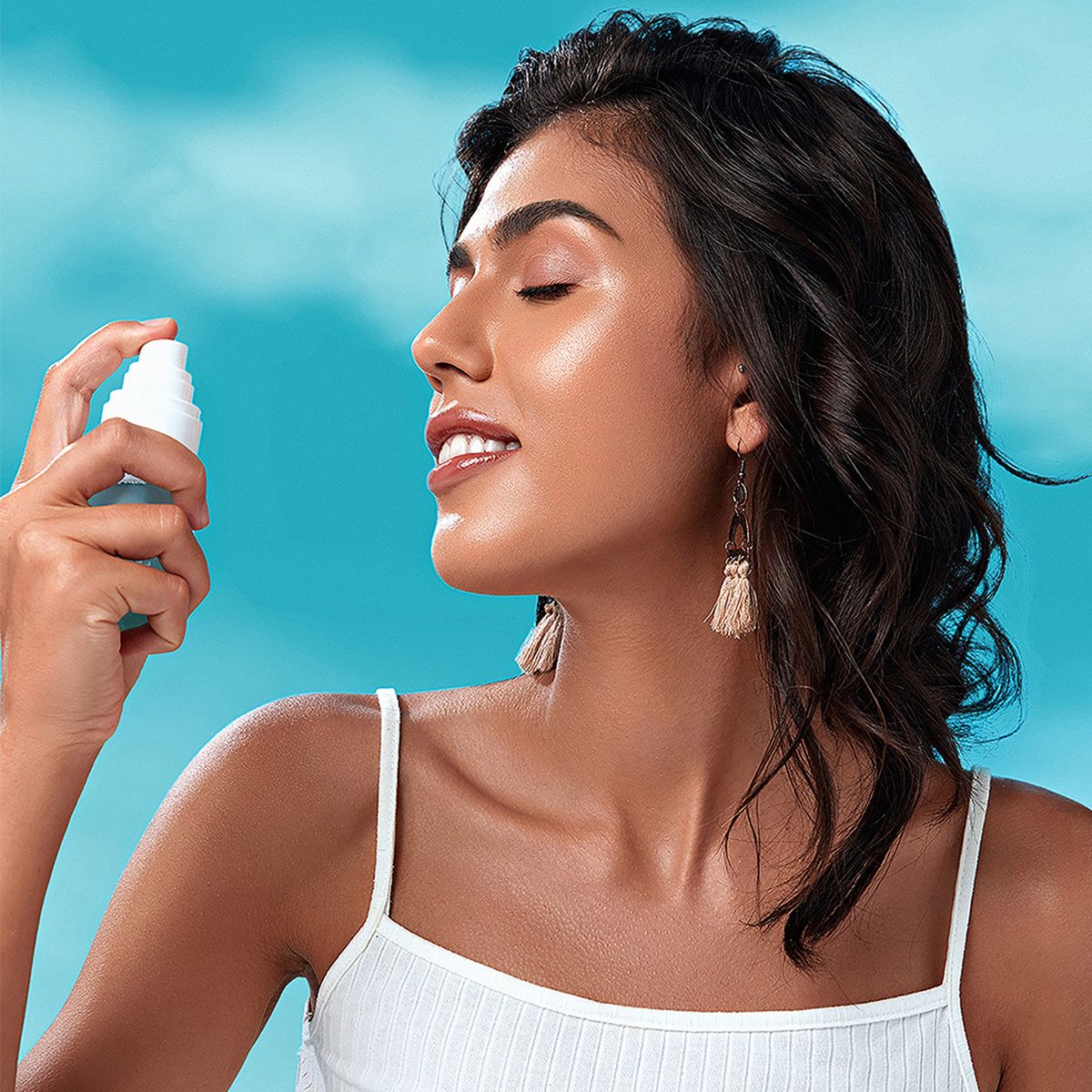 SHEGLAM - Fijador de maquillaje en Spray Press Refresh Setting Moisturizing Long Lasting SHEGLAM 10 a 30 ml