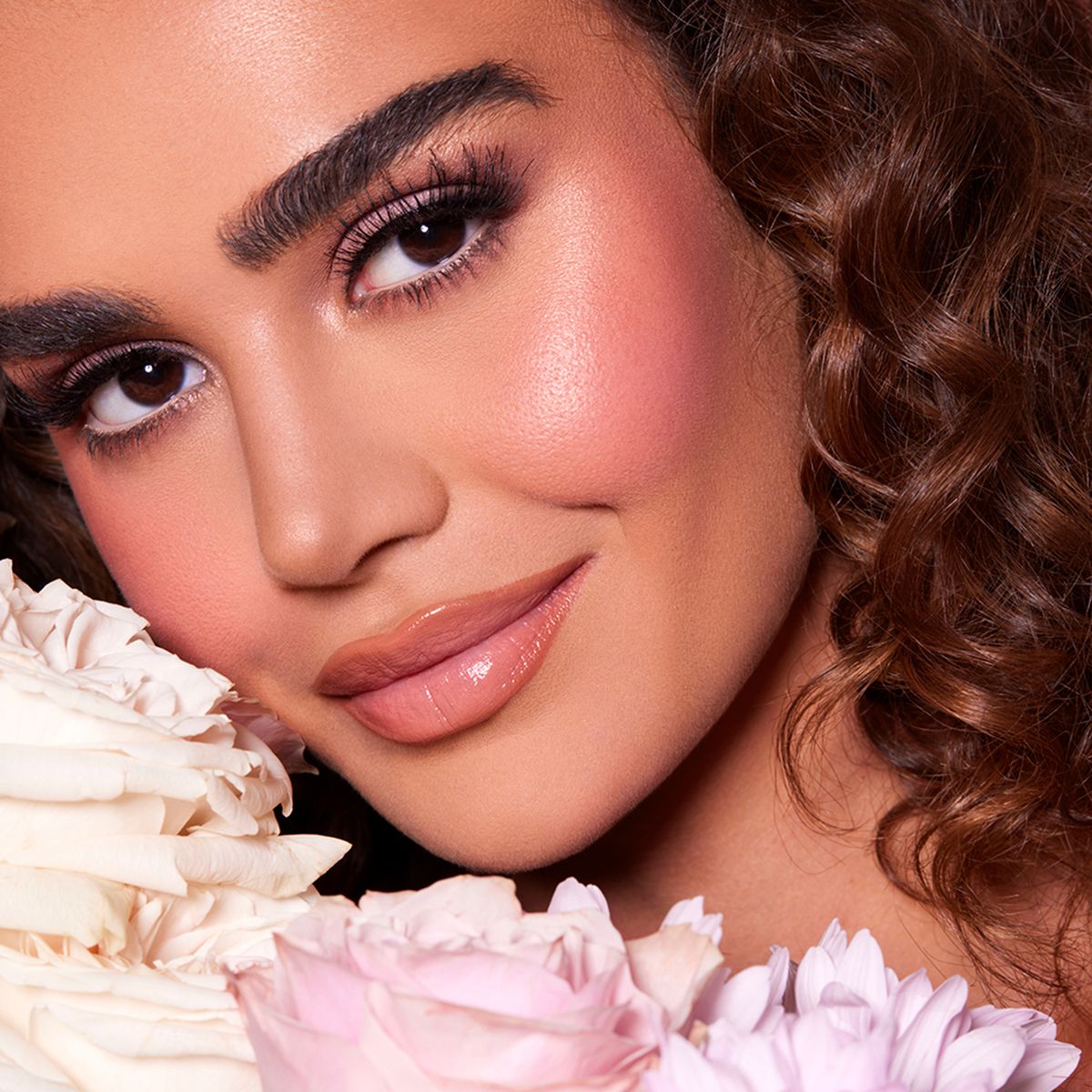 - Rubor en Crema Color Bloom Liquid Blush Sheglam Matte Finish-Rose Ritual 5,2 ml 