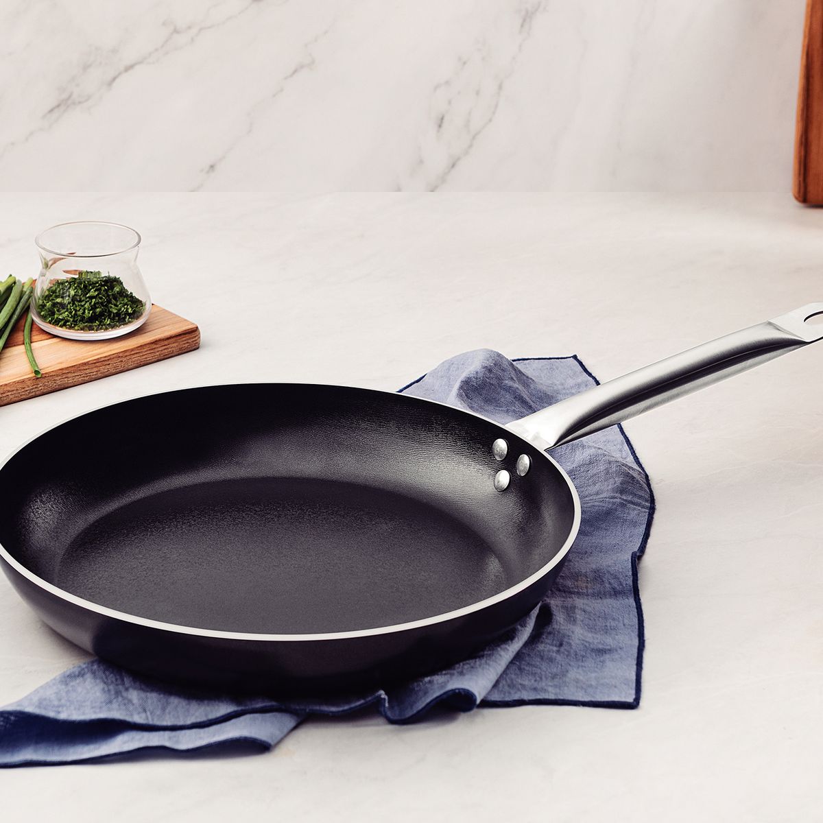 TRAMONTINA - Sartén Tramontina Piemonte de aluminio negro 30 cm y 2,8 L