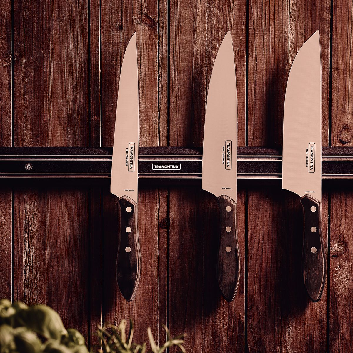 TRAMONTINA - Cuchillo 8" para carne Tramontina Polywood de acero inoxidable y mango de madera