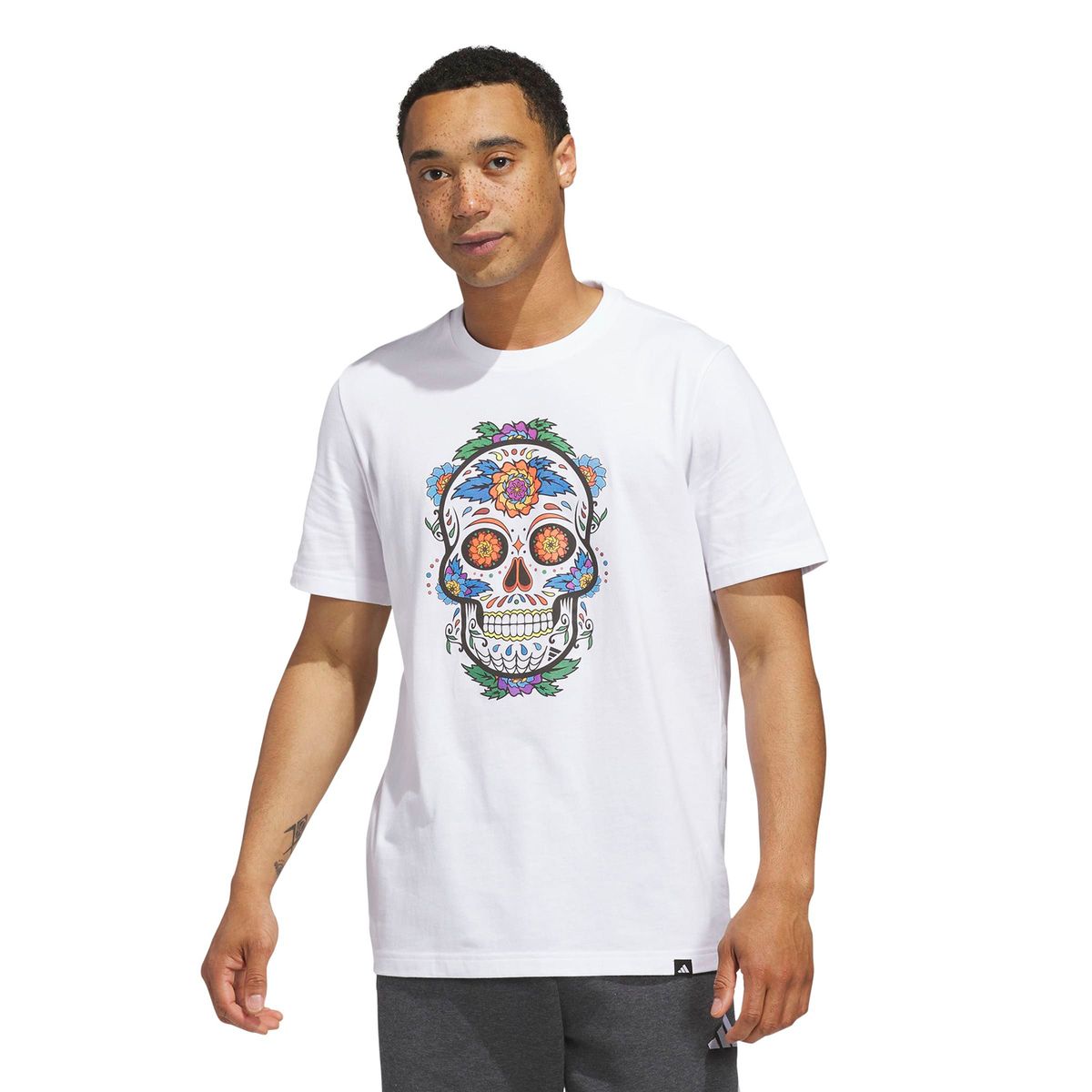 ADIDAS - Camiseta deportiva Manga corta LifeStyle Adidas