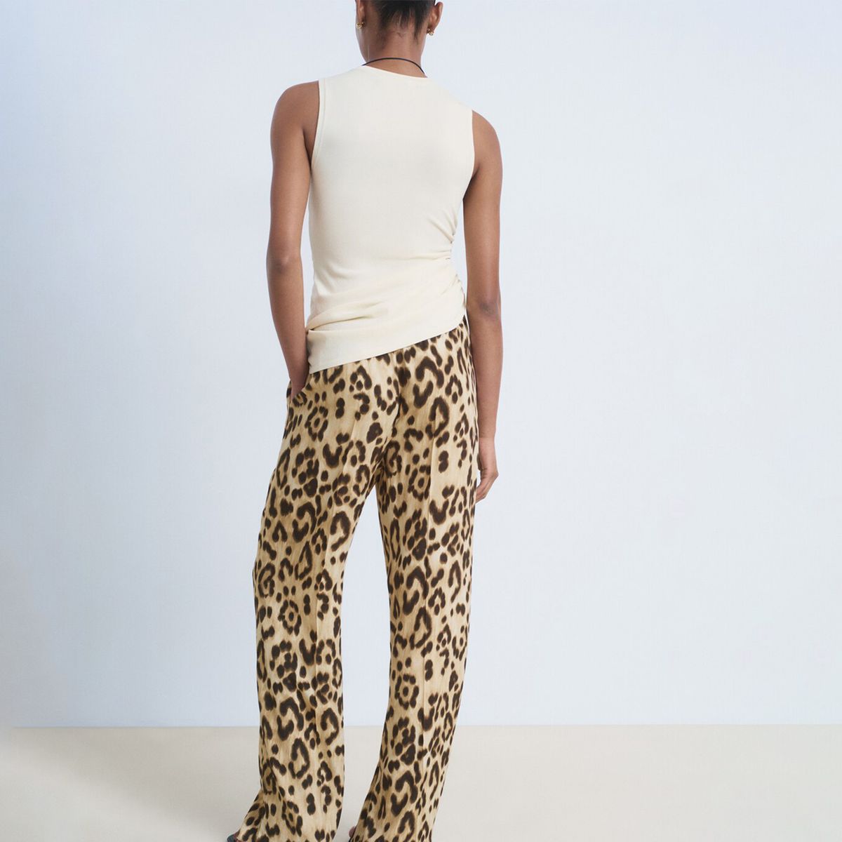 MANGO - Pantalón Recto Mujer Tiro medio Animal print Mango
