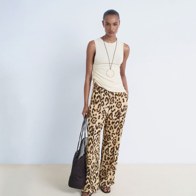Pantalón Recto Mujer Tiro medio Animal print Mango MANGO
