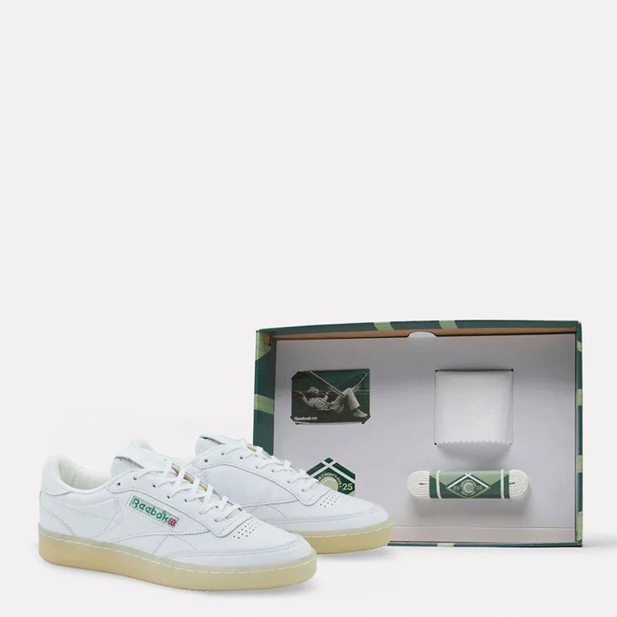 REEBOK - Tenis Reebok Moda Club C 85 Vintage Mujer Blancos