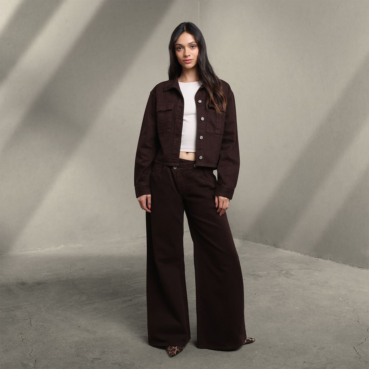 SYBILLA - Jean Wide leg Mujer Tiro bajo Pretina cruzada Sybilla 