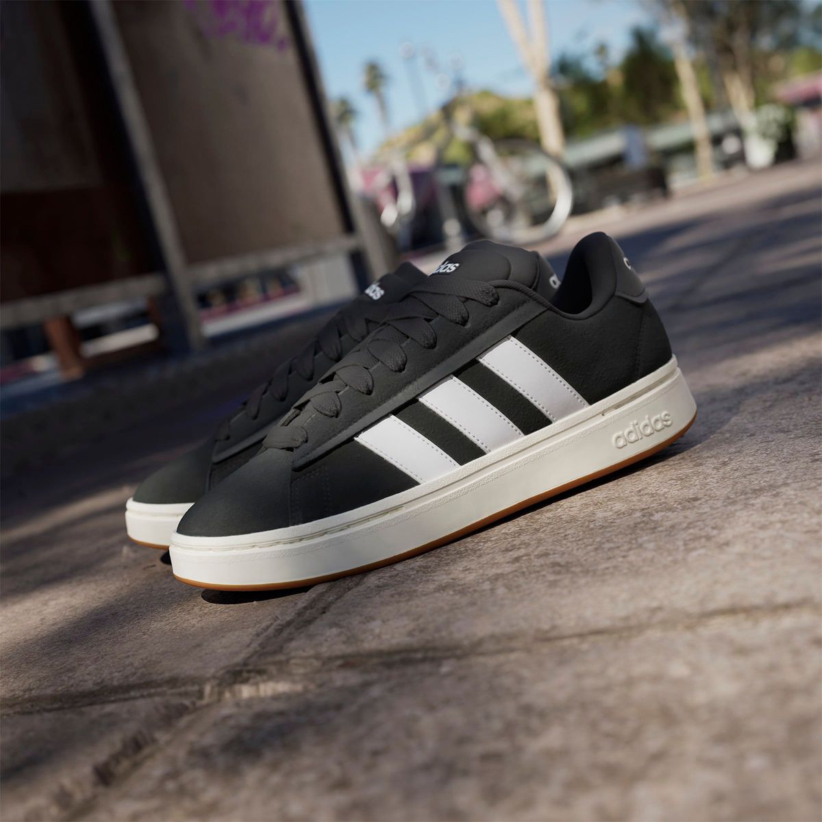 ADIDAS ORIGINALS - Tenis Adidas Moda Grand Court Alpha 00s Hombre Negros