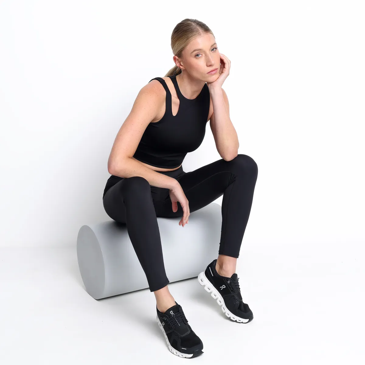 ON RUNNING - Tenis On running Moda Cloud 6 Mujer 