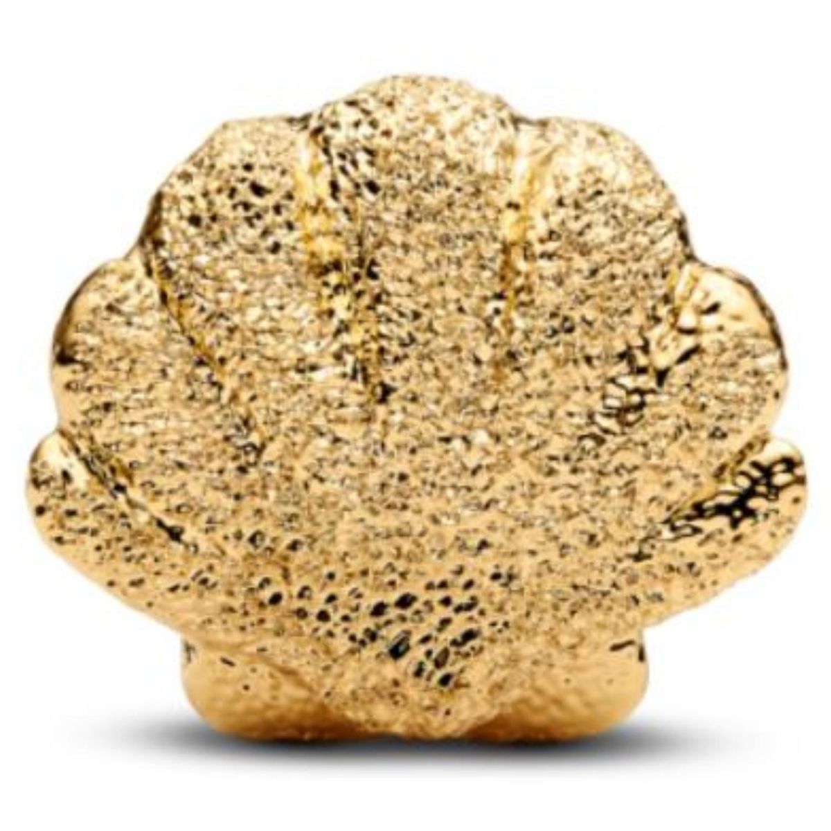 PANDORA - Mini Charm Concha Con Textura Recubrimiento en Oro 14K