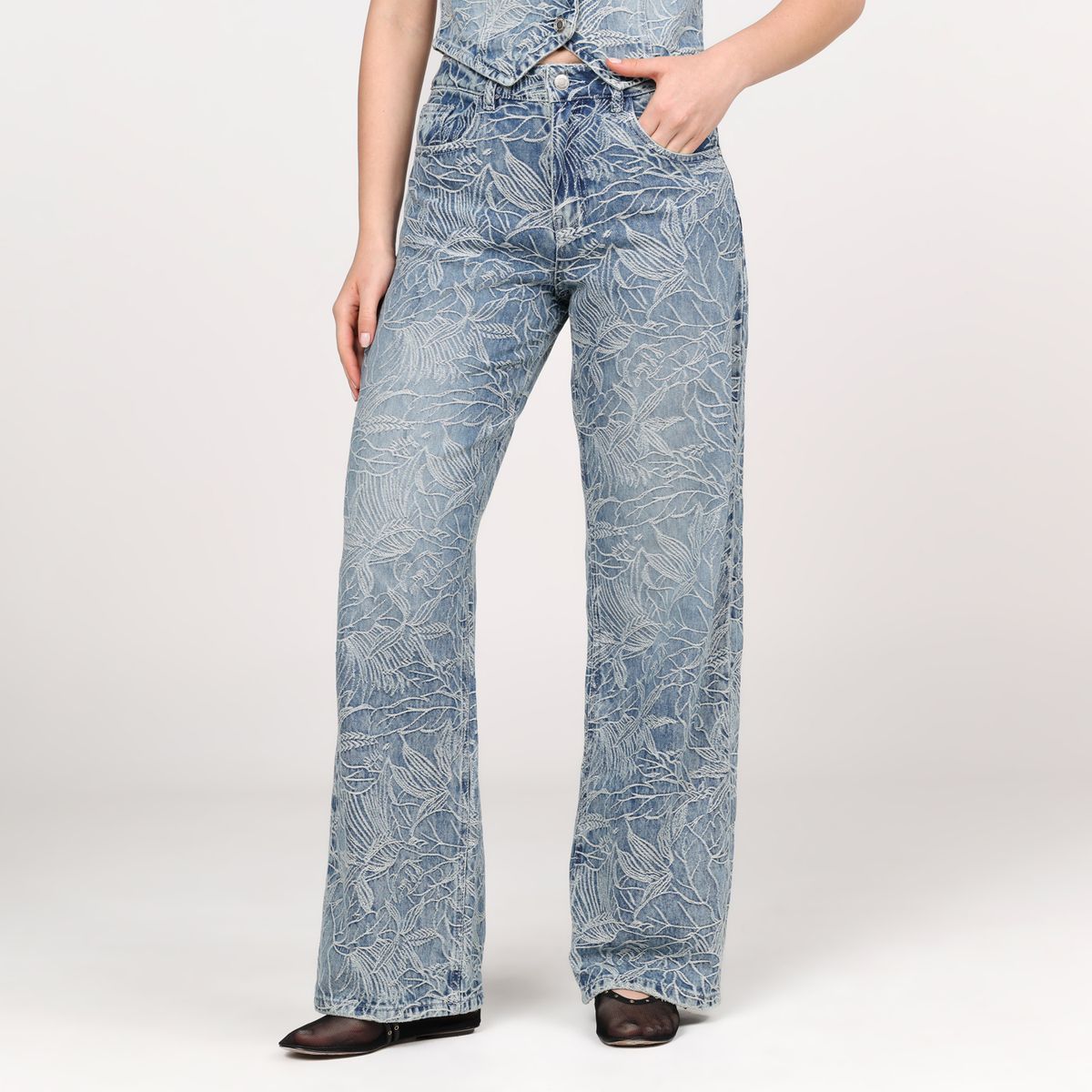 BASEMENT - Jean Recto Mujer Tiro alto Basement