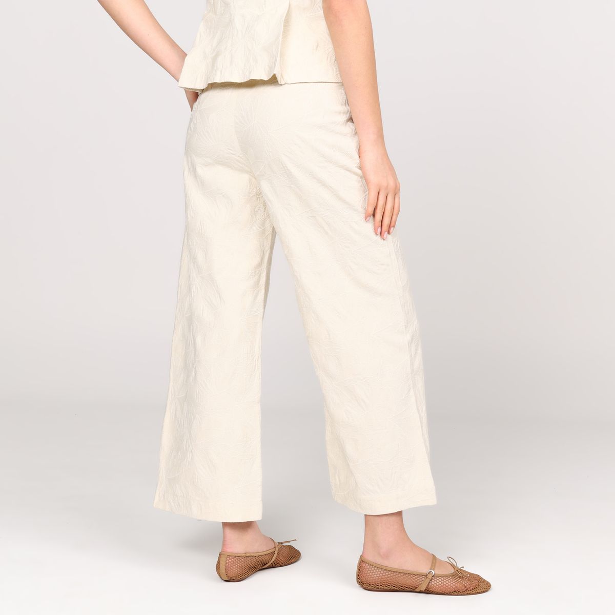 BASEMENT - Pantalón Recto Mujer Tiro alto Basement