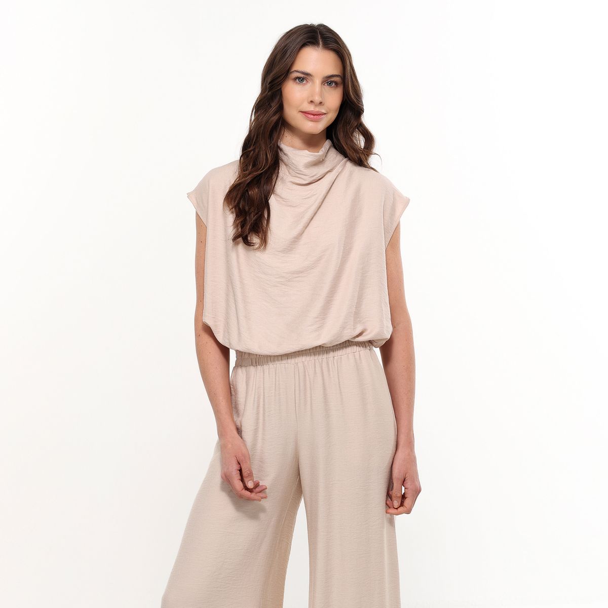 BASEMENT - Blusa Mujer Liso con Bordado Manga corta Rayon Basement