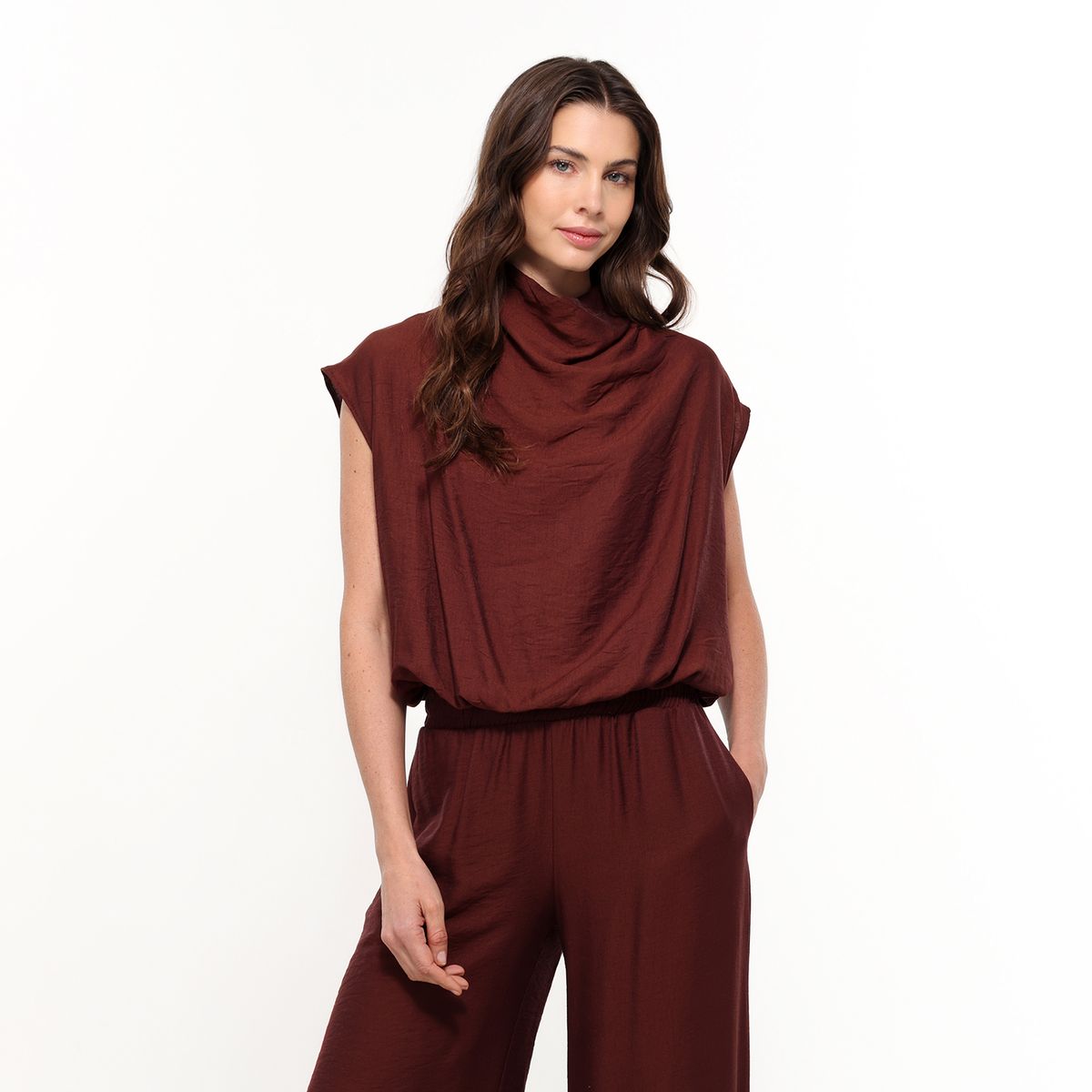 BASEMENT - Blusa Mujer Liso con Bordado Manga corta Rayon Basement