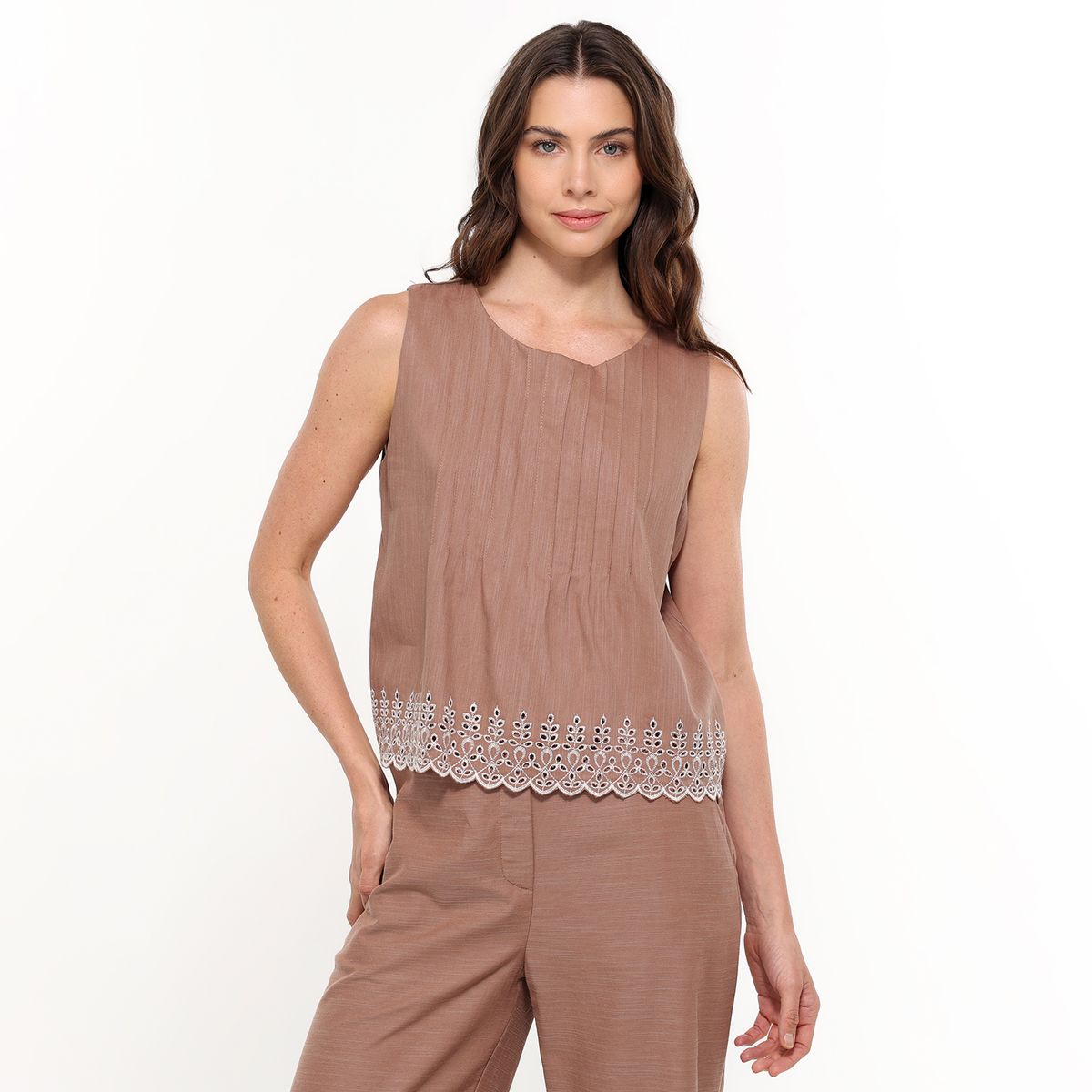 BASEMENT - Blusa Mujer con Bordado Sin mangas Basement