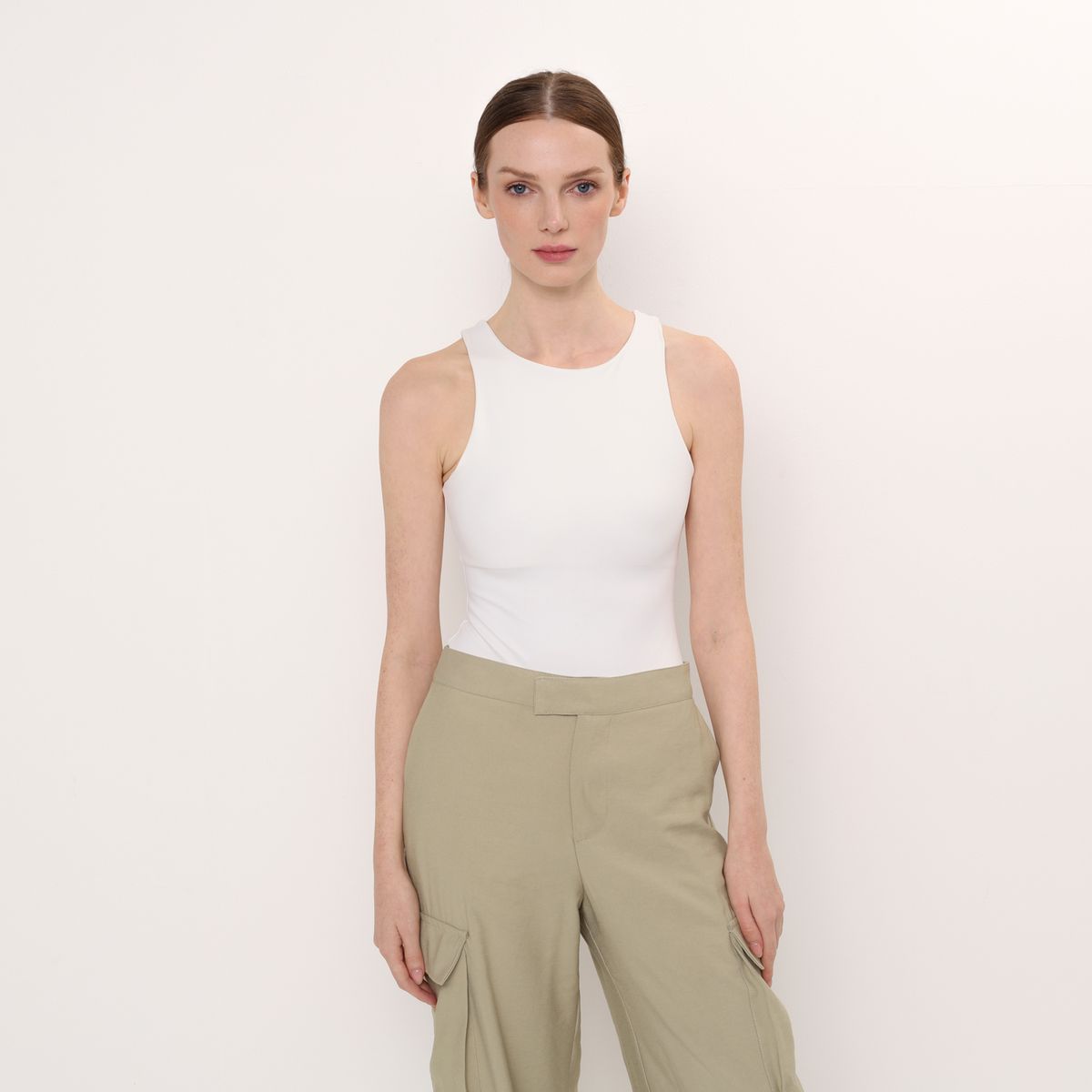 BASEMENT - Body Mujer Sin mangas Basement