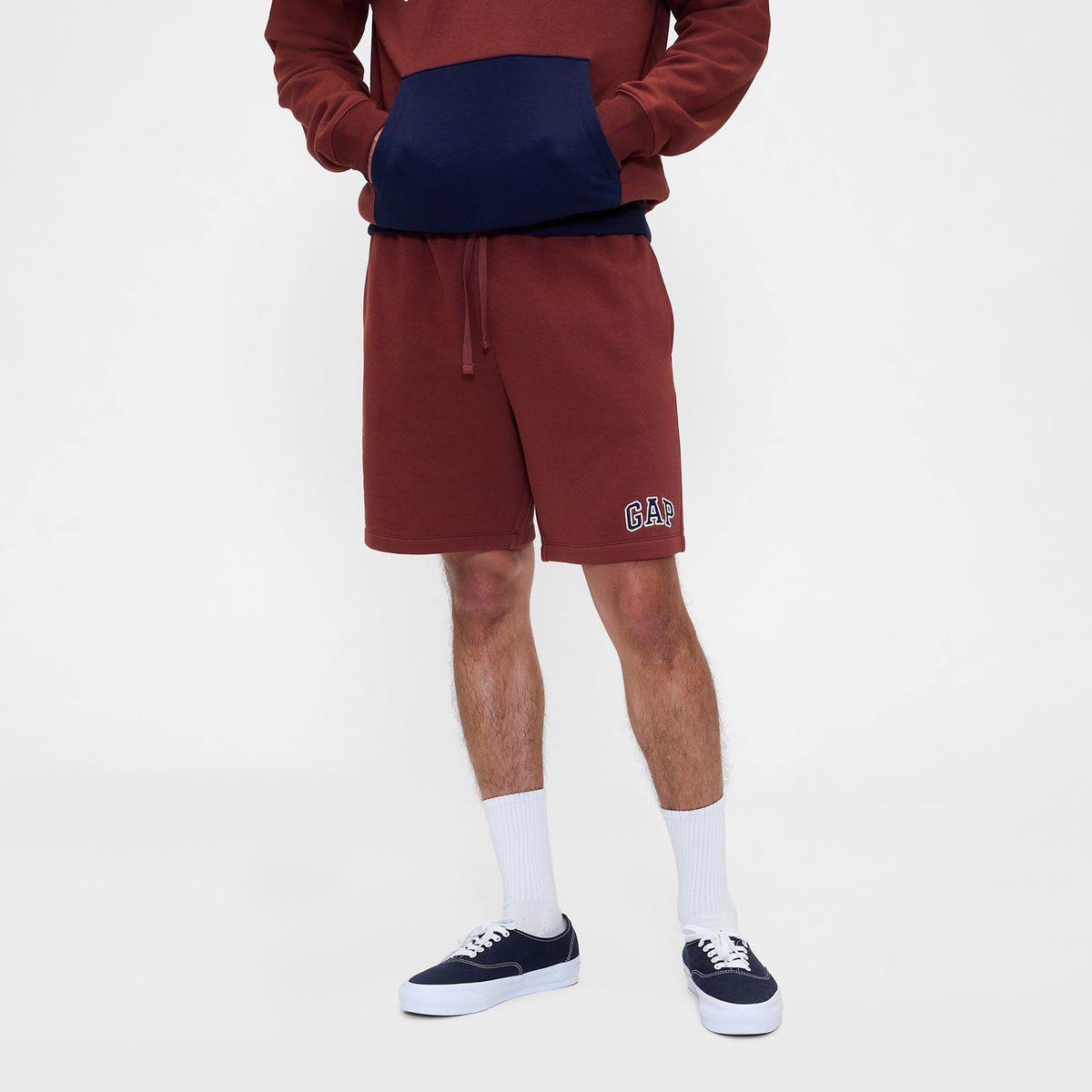 GAP - Bermuda Hombre con Logo de Algodón GAP