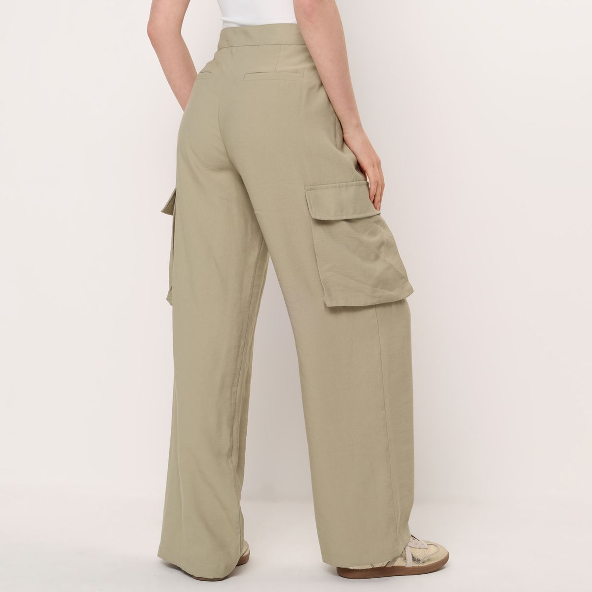 BASEMENT - Pantalon Recto Mujer Tiro alto Basement 