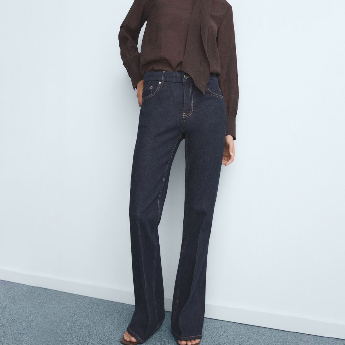 MANGO - Jean Flare Mujer Tiro alto Mango