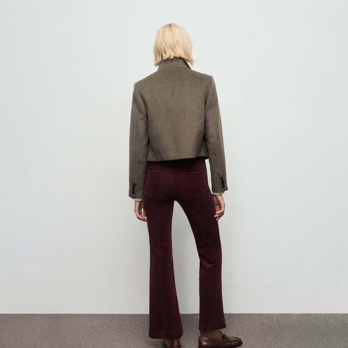 MANGO - Jean Flare Mujer Tiro medio Mango