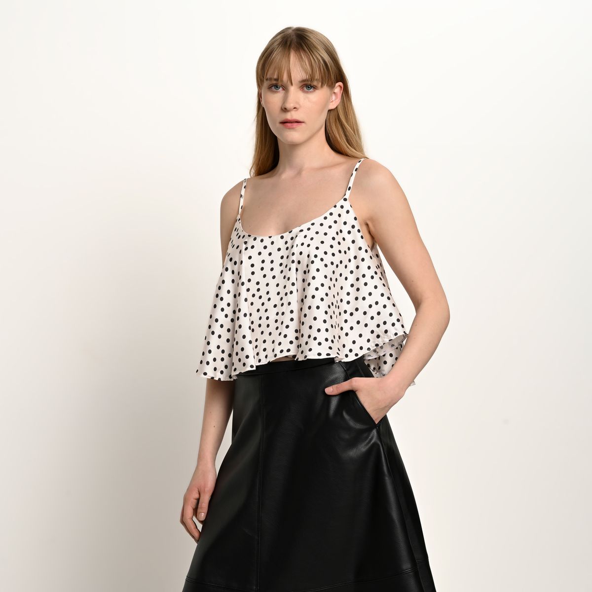 BASEMENT - Top Mujer Sin mangas Basement