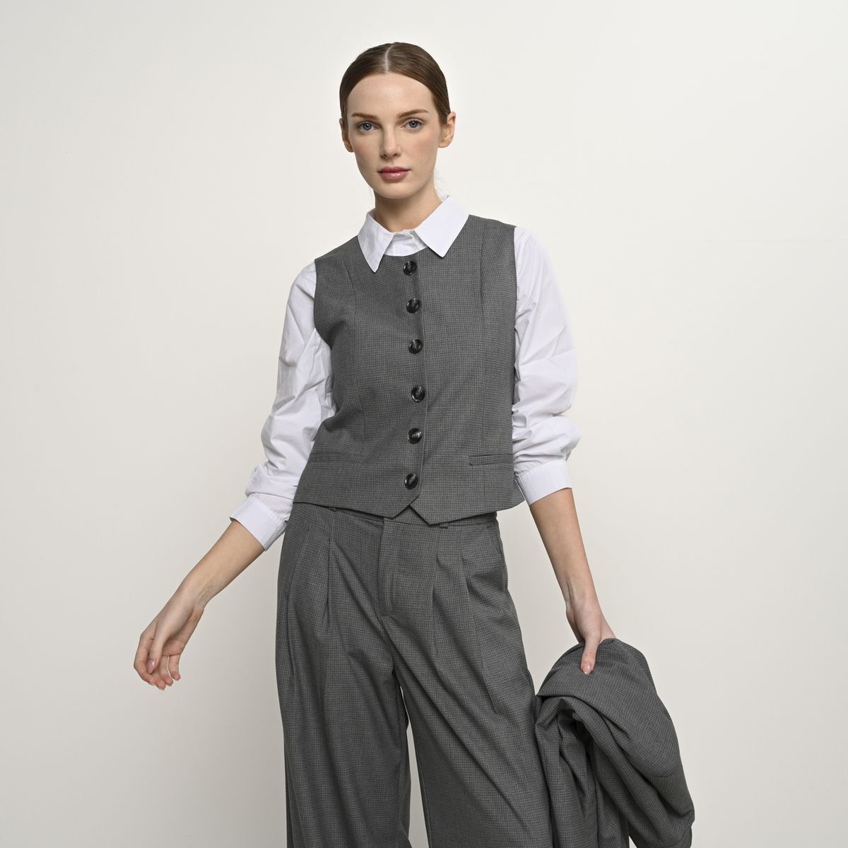 BASEMENT - Chaleco Mujer Basement