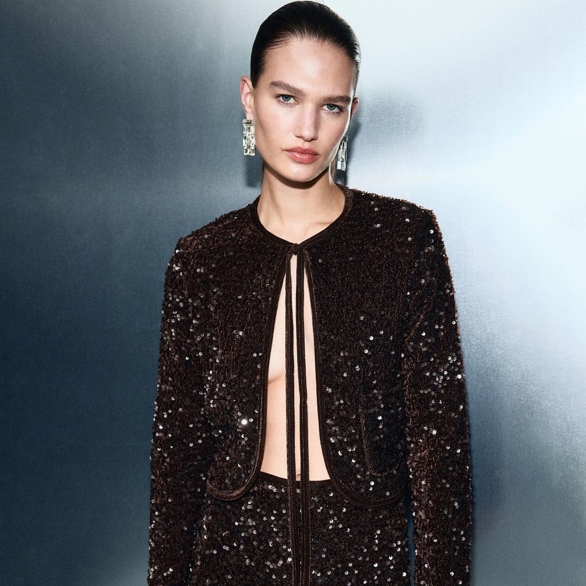 MANGO - Chaqueta Mujer con Lentejuelas Cropped fit Mango