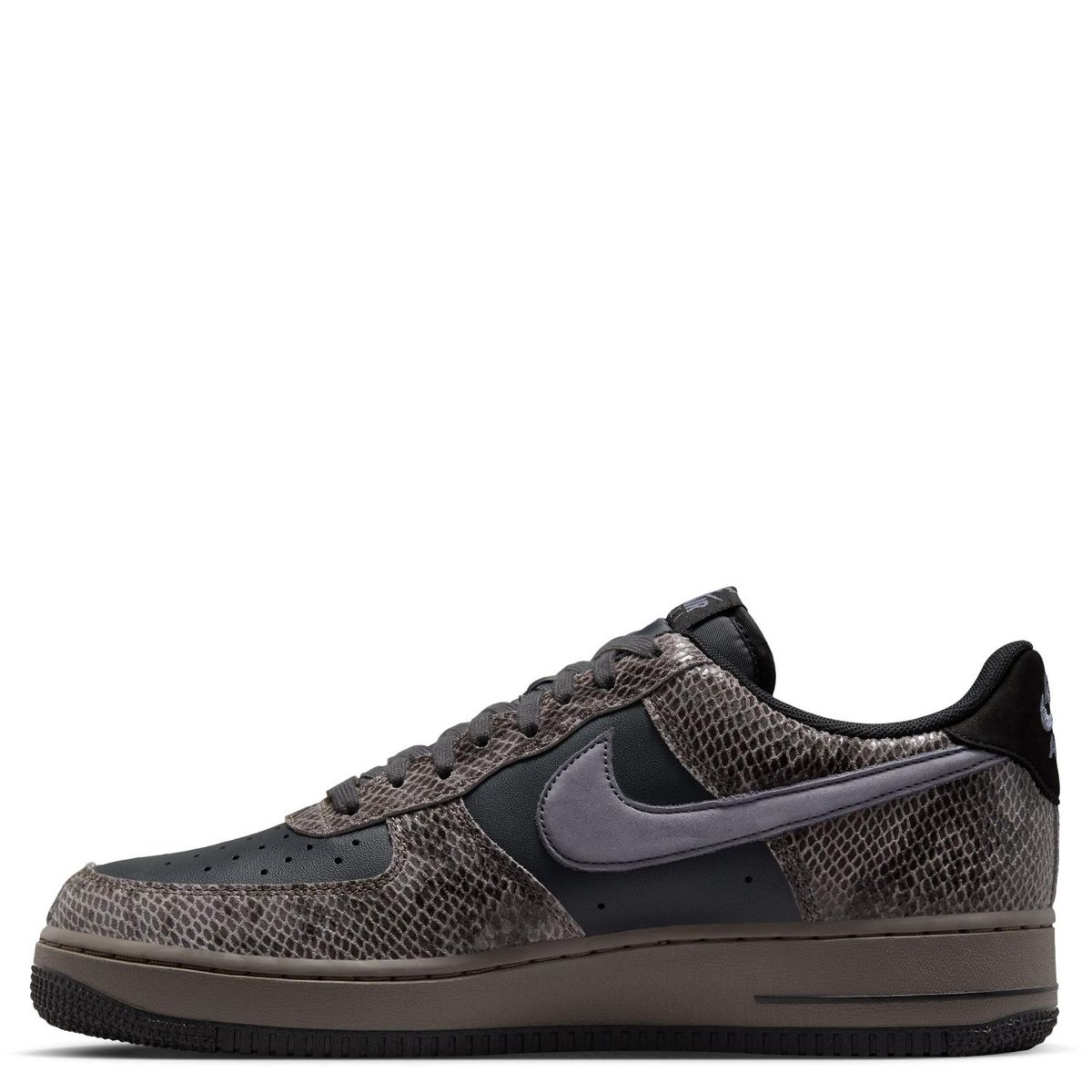 NIKE - Tenis Nike Moda Air Force 1 '07 Lv8 Emb Hombre 