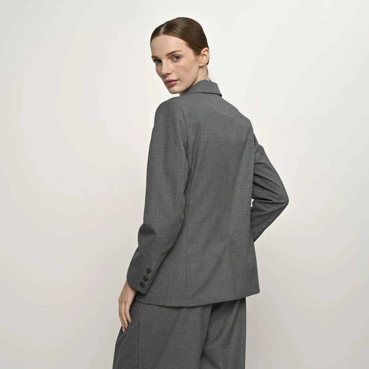 BASEMENT - Blazer Mujer Basement