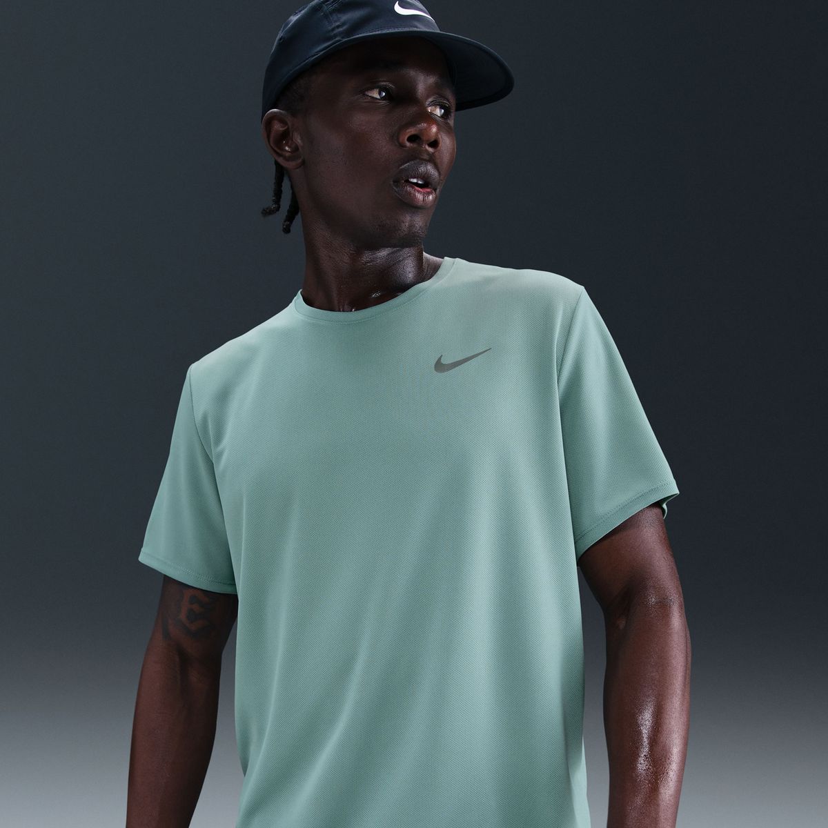 NIKE - Camiseta Deportiva Running Hombre Nike
