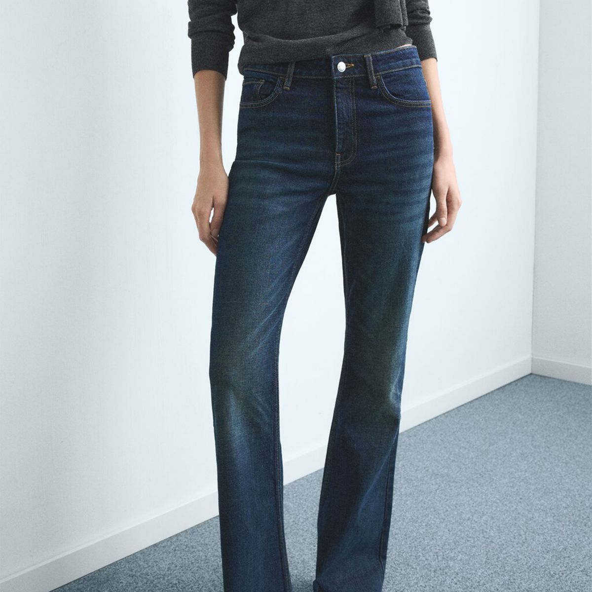 MANGO - Jean Flare Mujer Tiro medio Mango