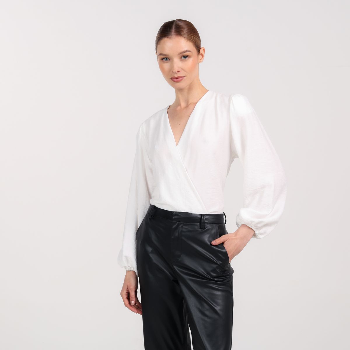 BASEMENT - Body Mujer Sin mangas Basement