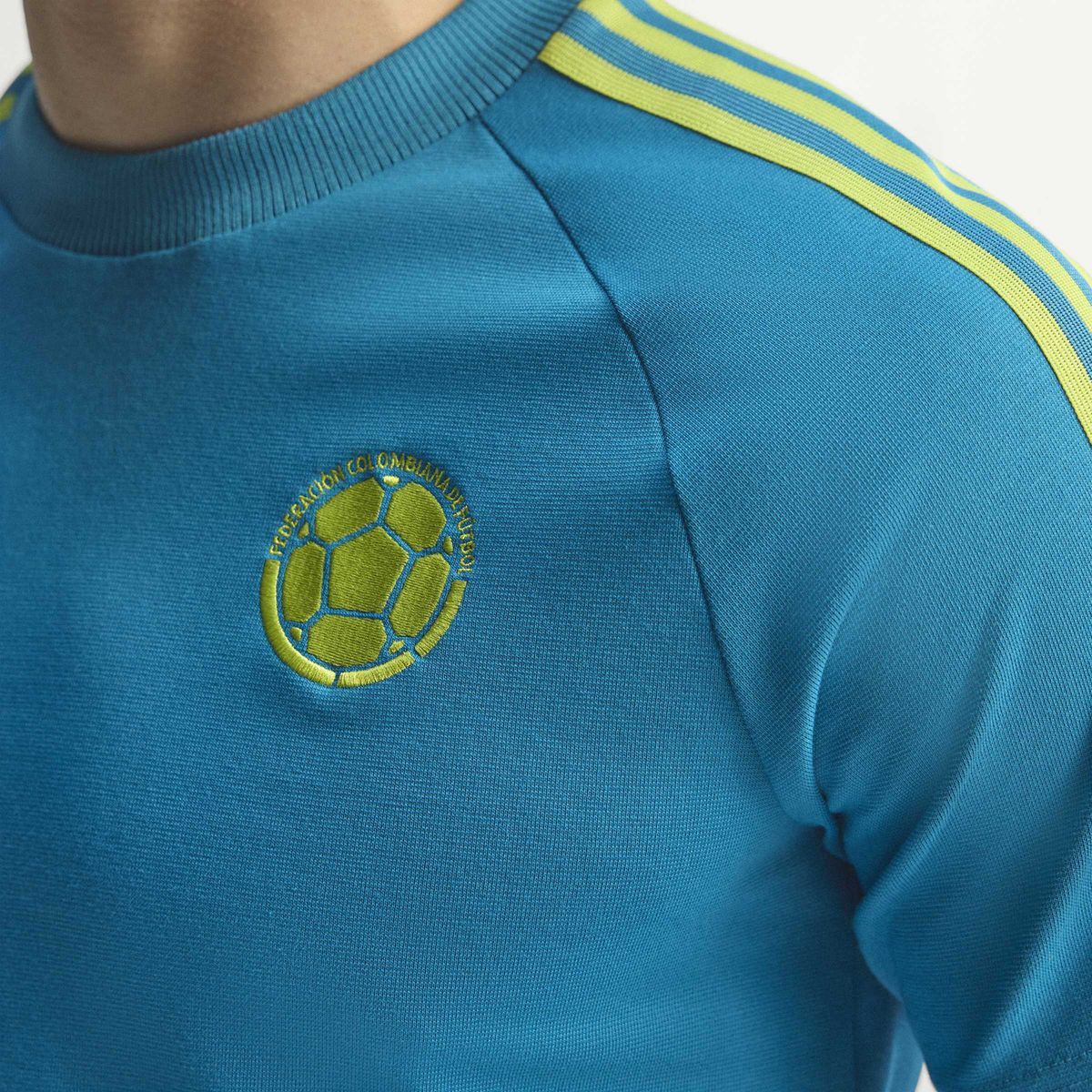 ADIDAS - Camiseta Deportiva Fútbol Colombia Originals Hombre Adidas