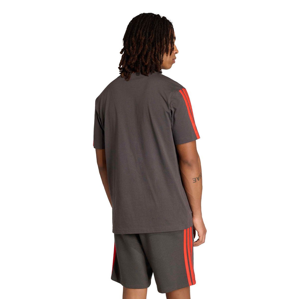 ADIDAS - Camiseta Deportiva  Adidas Manga corta  Lifestyle