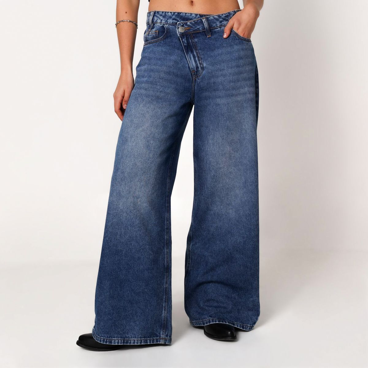 ARIA VEGA X FALABELLA - Jean Wide leg Mujer Tiro medio Aria Vega X Falabella
