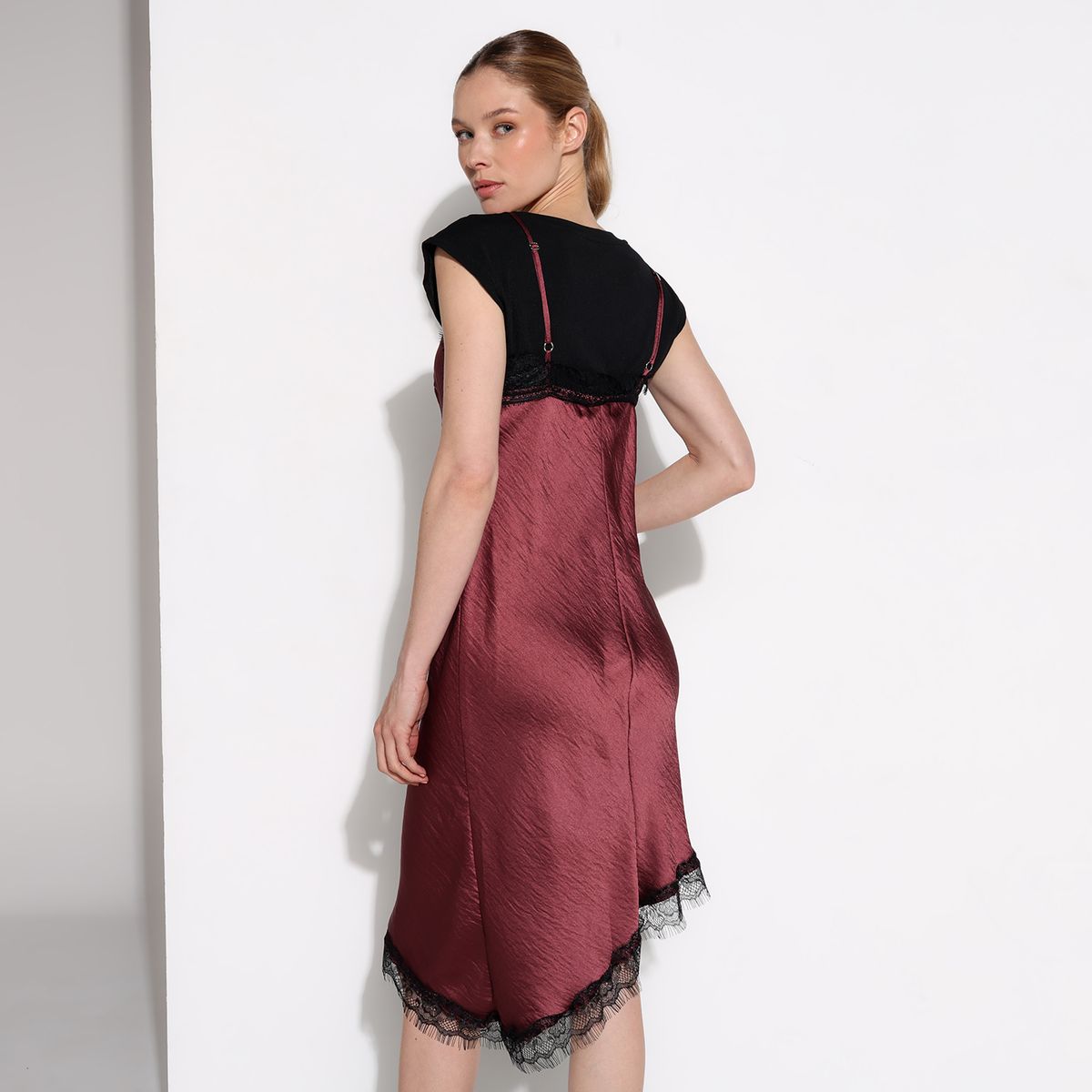 BASEMENT - Vestido Mujer Largo Casual con Encaje Basement